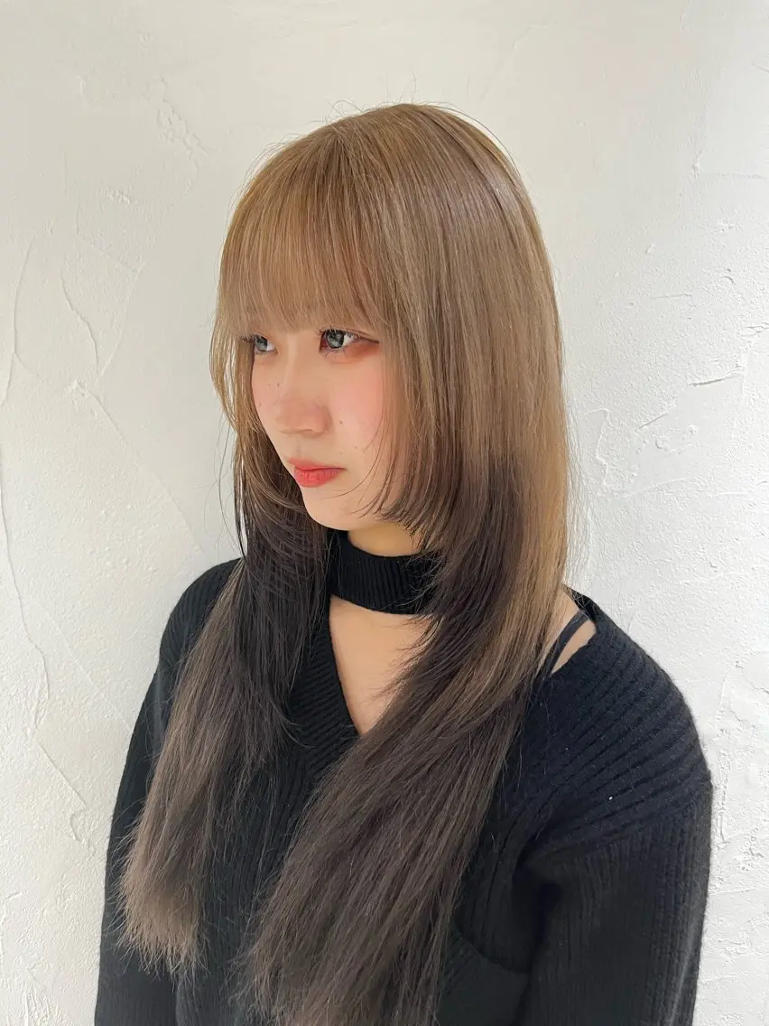 セミロング カラー 顔まわりレイヤー レイヤーカット カット ヘアカラー トリートメント レイヤーカット/ブラ ウンカラー/河野凜のヘアスタイル