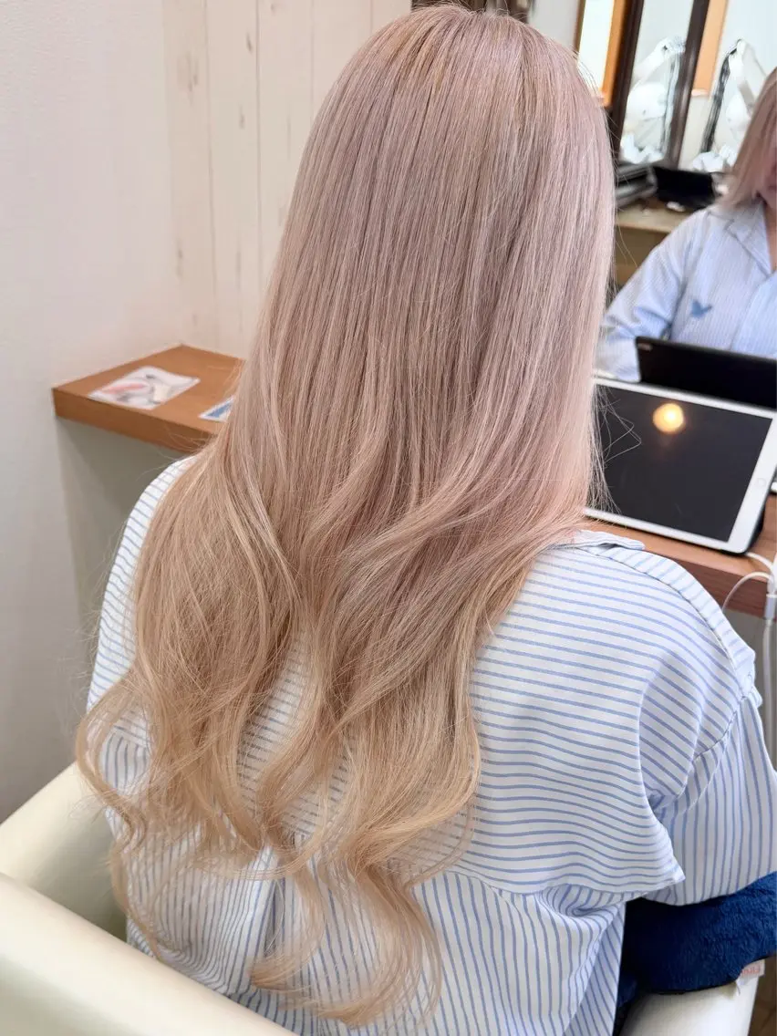 カラー ンジハ えみのヘアスタイル