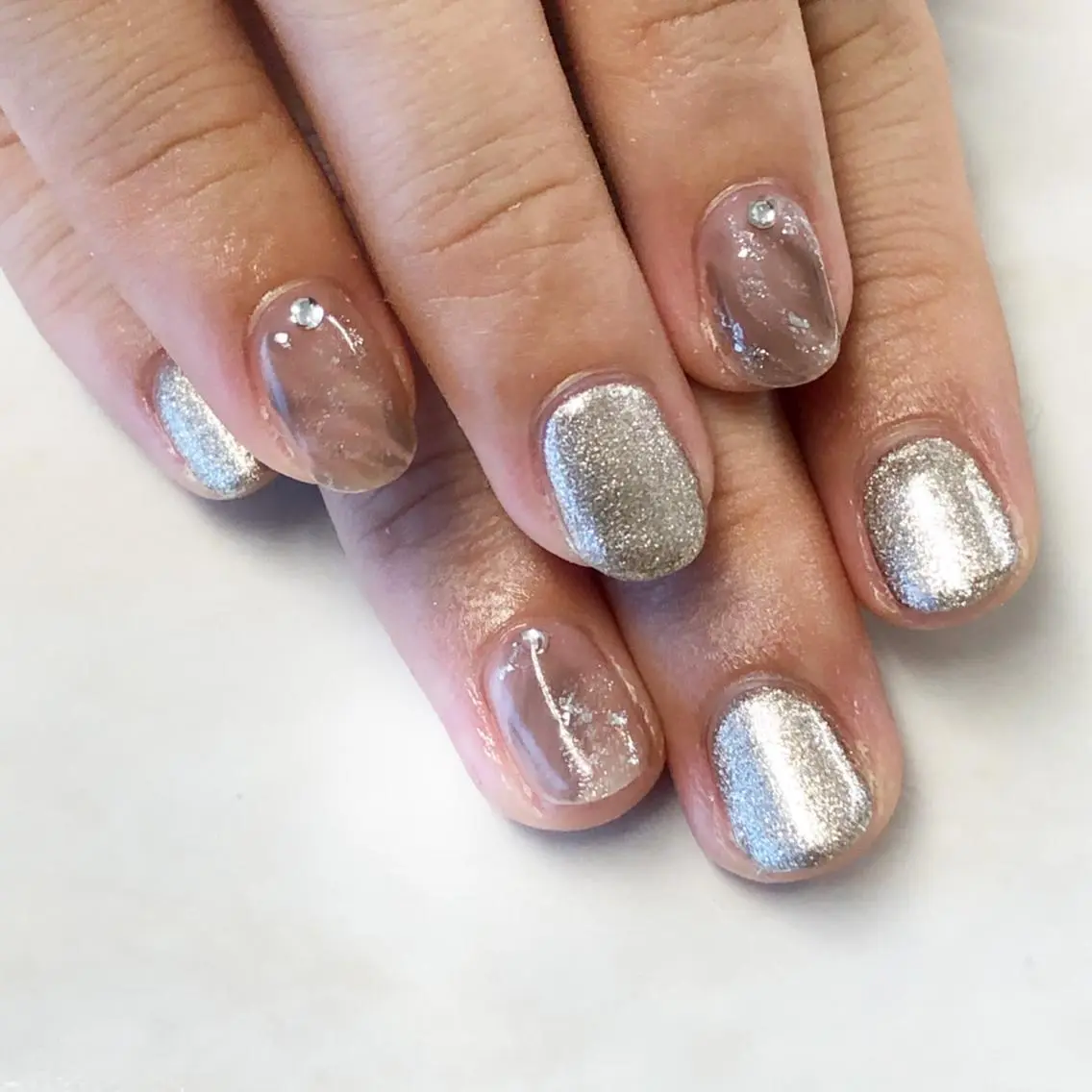 ネイル オフィスネイル KIREIE NAILSのネイルデザイン