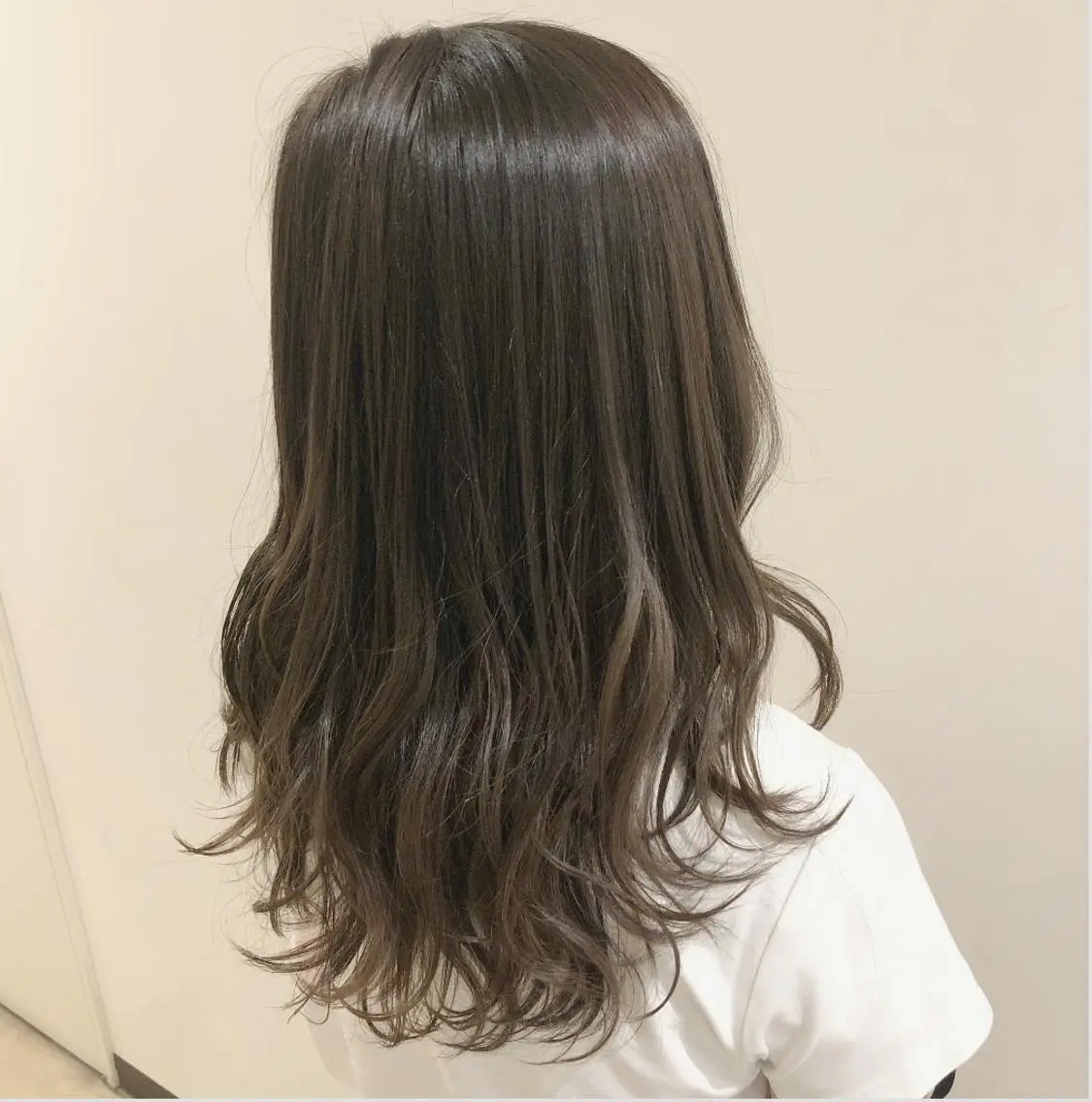 ロング カラー ヘアアレンジ 透明感カラー 美容室sand 横浜のヘアスタイル