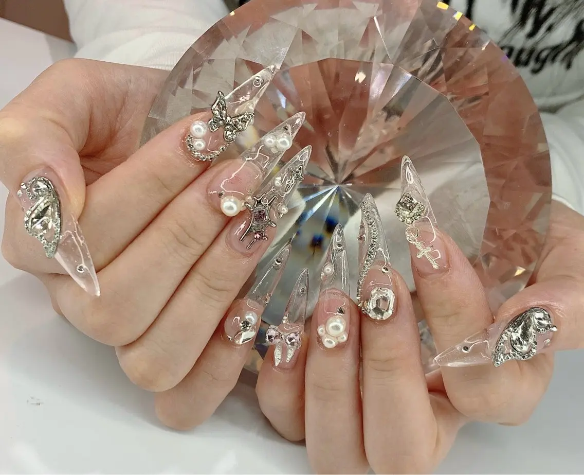 ネイル LoaChaton kaeのネイルデザイン