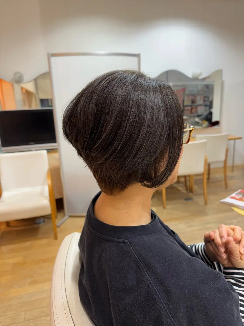 ショート 山本 瑠華のヘアスタイル