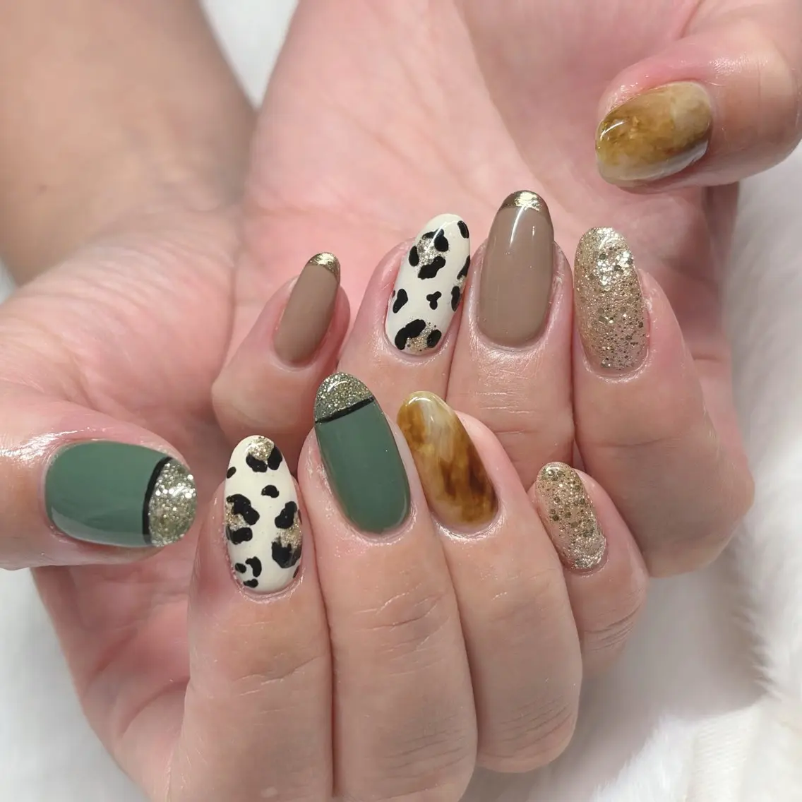 ネイル Ambra Harunaのネイルデザイン