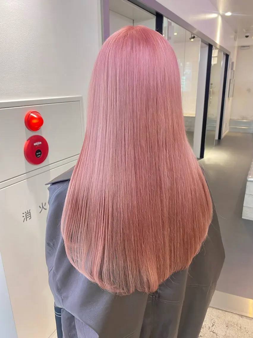 💝ミニモ学割限定💝カット➕ブリーチ➕カラー➕選べるトリートメントの写真