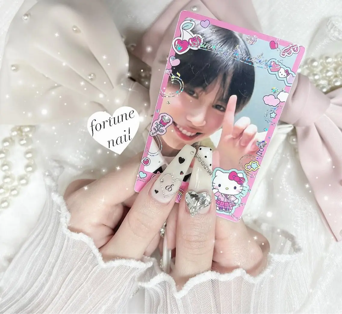 ネイル ガーリー 韓国ネイル オフィスネイル ピンク シンプルネイル ハンドネイル ☆saori ☆のネイルデザイン