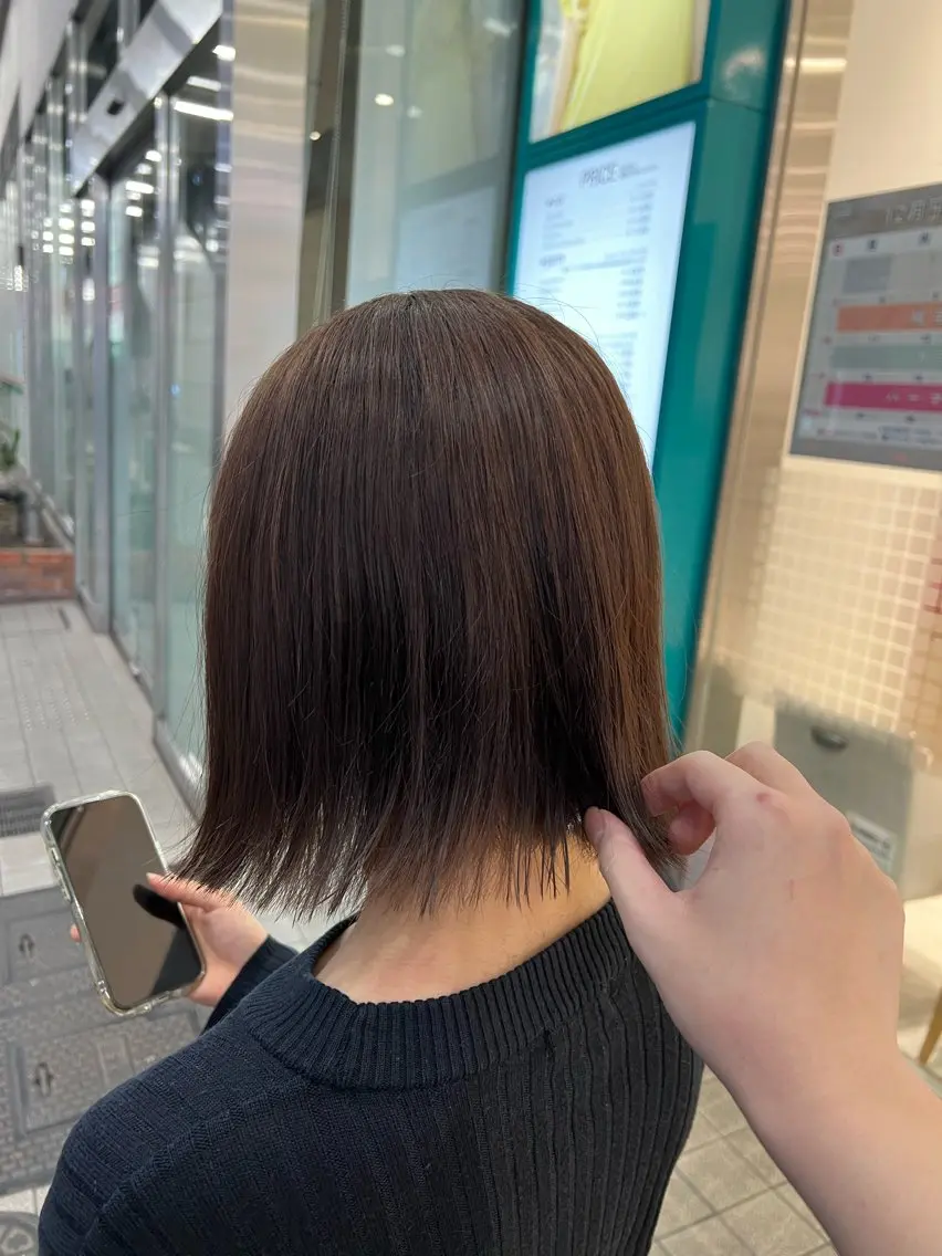 ショート カット ヘアカラー 韓国ボブ/縮毛矯正 曲がる縮毛のヘアスタイル