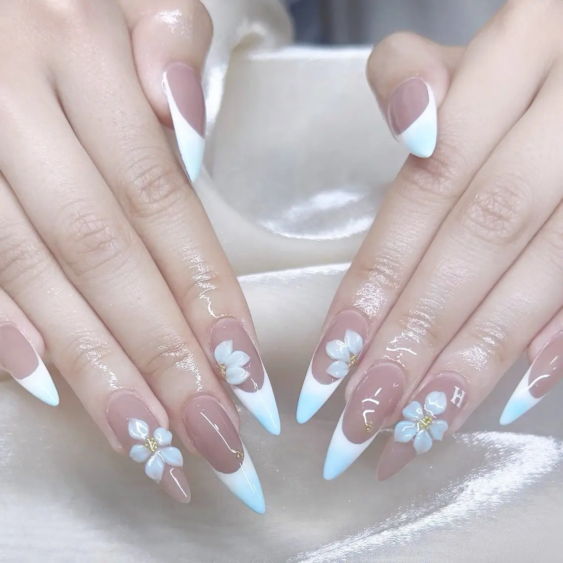 ネイル ハンドネイル ✨木にいる ネイル✨のネイルデザイン