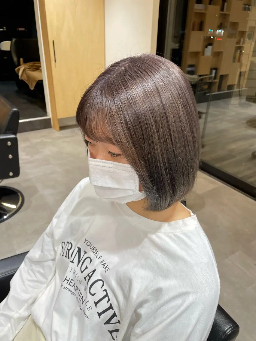 ミディアム カラー ブリーチ パープルカラー ひたちなか╱カラー╱ カラーリスト武田のヘアスタイル