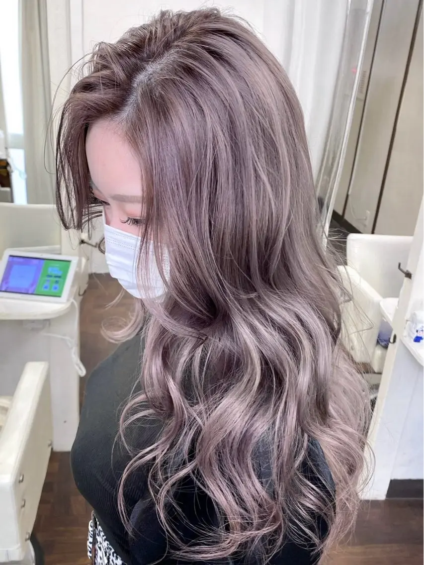 ロング カラー ヘアカラー ⚜️ reiji⚜️のヘアスタイル