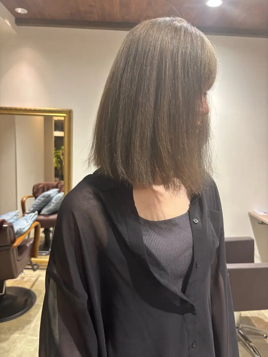 ミディアム カラー 水谷 華菜のヘアスタイル