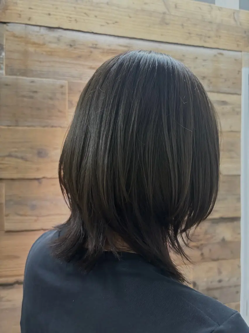 ミディアム カラー 顔周りカット レイヤーカット momoka-YUC CA-モデル様募集中のヘアスタイル