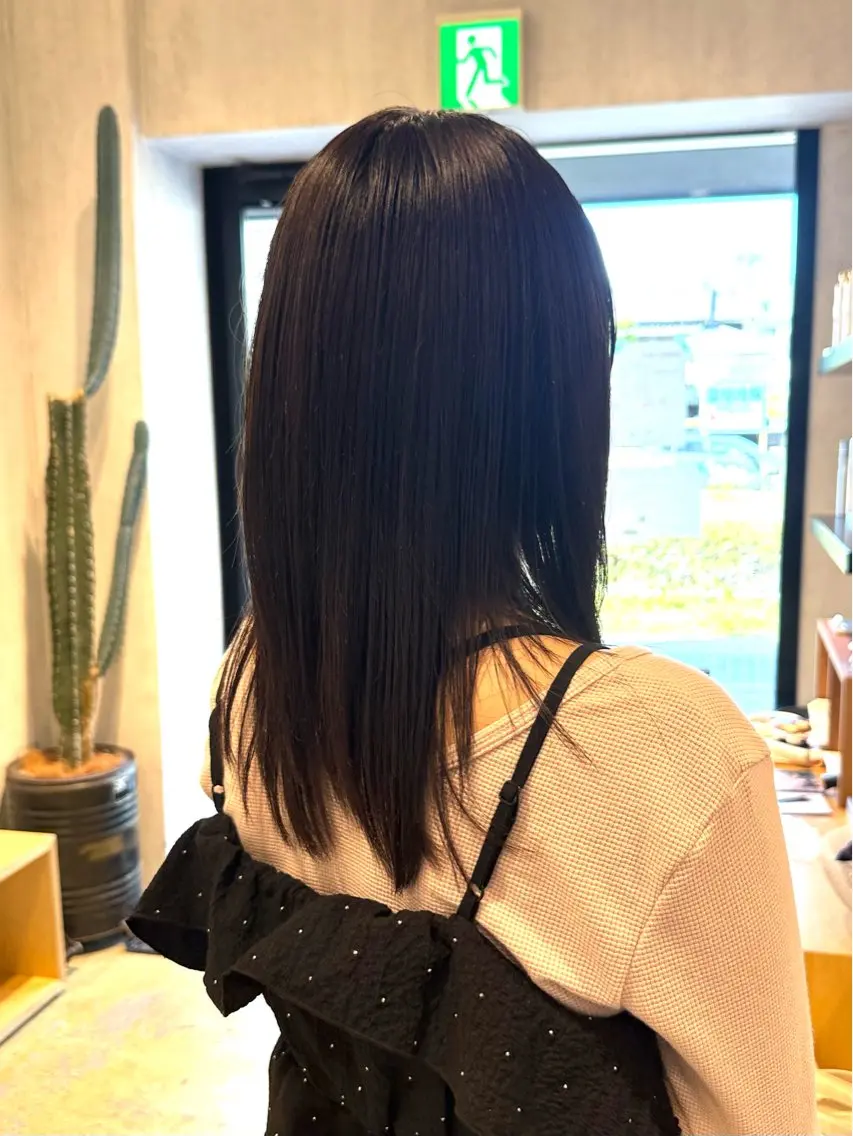 セミロング 髪質改善 縮毛矯正 shuto/本山/ ハイトーン/縮毛矯正のヘアスタイル