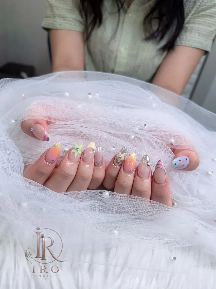 ネイル ハンドネイル IRO Nail Studioのネイルデザイン