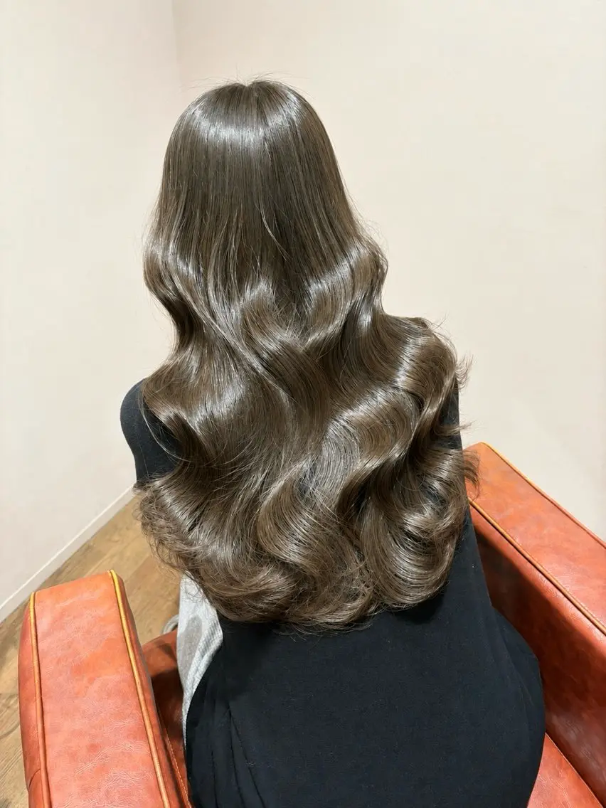 カラー ヘアカラー yui🩶 Lita  4Fのヘアスタイル