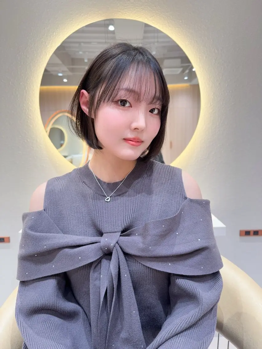 ショート カラー カット ヘアカラー トリートメント 縮毛矯正✨🫧 レイヤー川村利幸のヘアスタイル