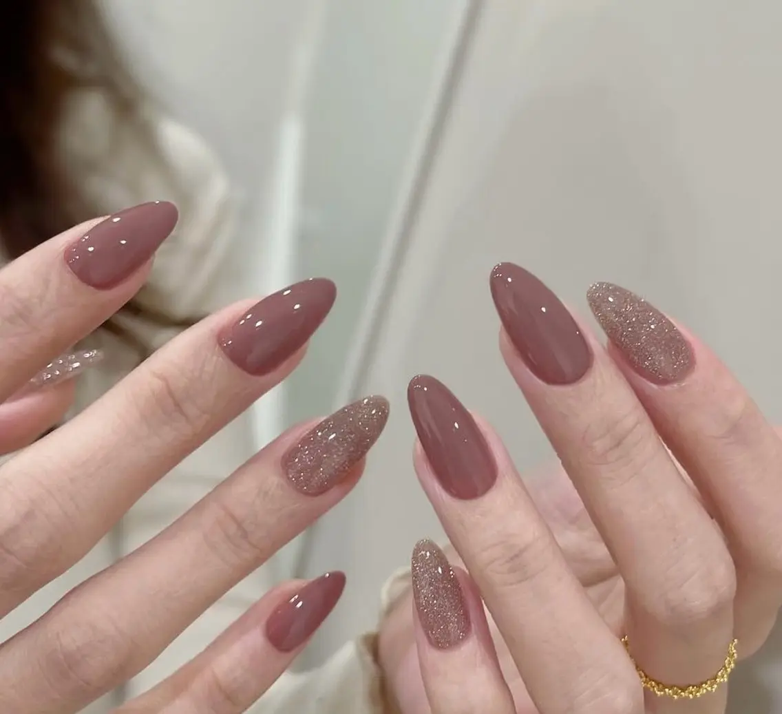 ネイル アートネイル オーロラネイル チークネイル フレンチネイル ガラスフレンチ ハンドネイル 🎀YooLi Nail salonのネイルデザイン