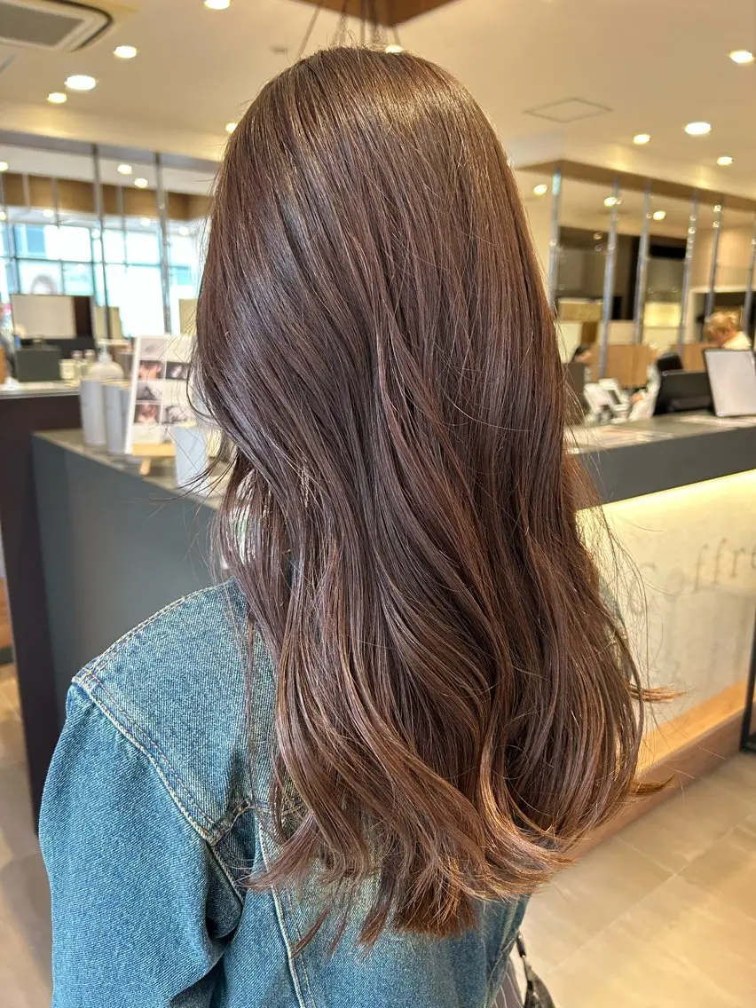ロング カット ヘアカラー トリートメント 🕯透明感カラー/ 似合わせレイヤー🎀のヘアスタイル