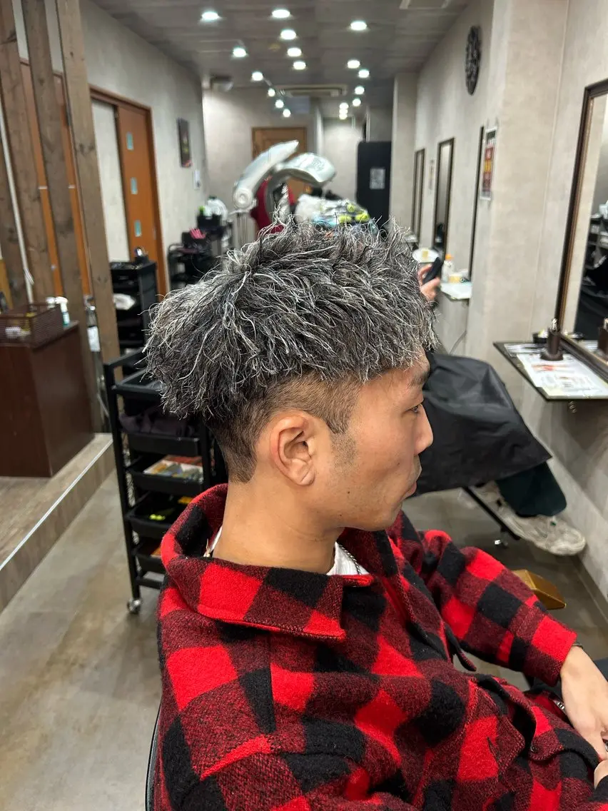 ショート カラー パーマ メンズ メンズメッシュ メッシュ カット ヘアカラー パーマ 🔥EDEN春日部パ ーマ特化SHOTAのヘアスタイル