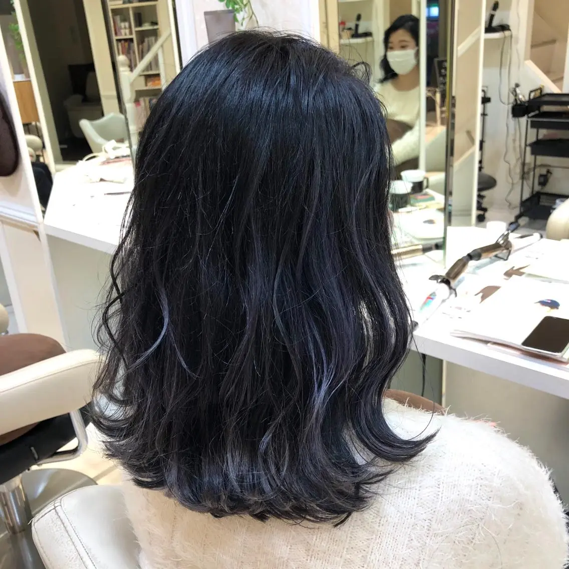 ミディアム カラー ハイライトカラー シルバー 3Dハイライト ハイライト ヘアカラー トリートメント 🌈ぷる艶カラー🌈 髪質改善👑柳沼尚貴のヘアスタイル