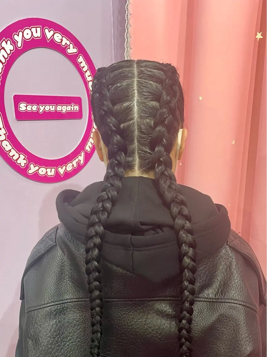 ロング ヘアセット 👽KINA👽 派手髪🦖💖✨のヘアスタイル