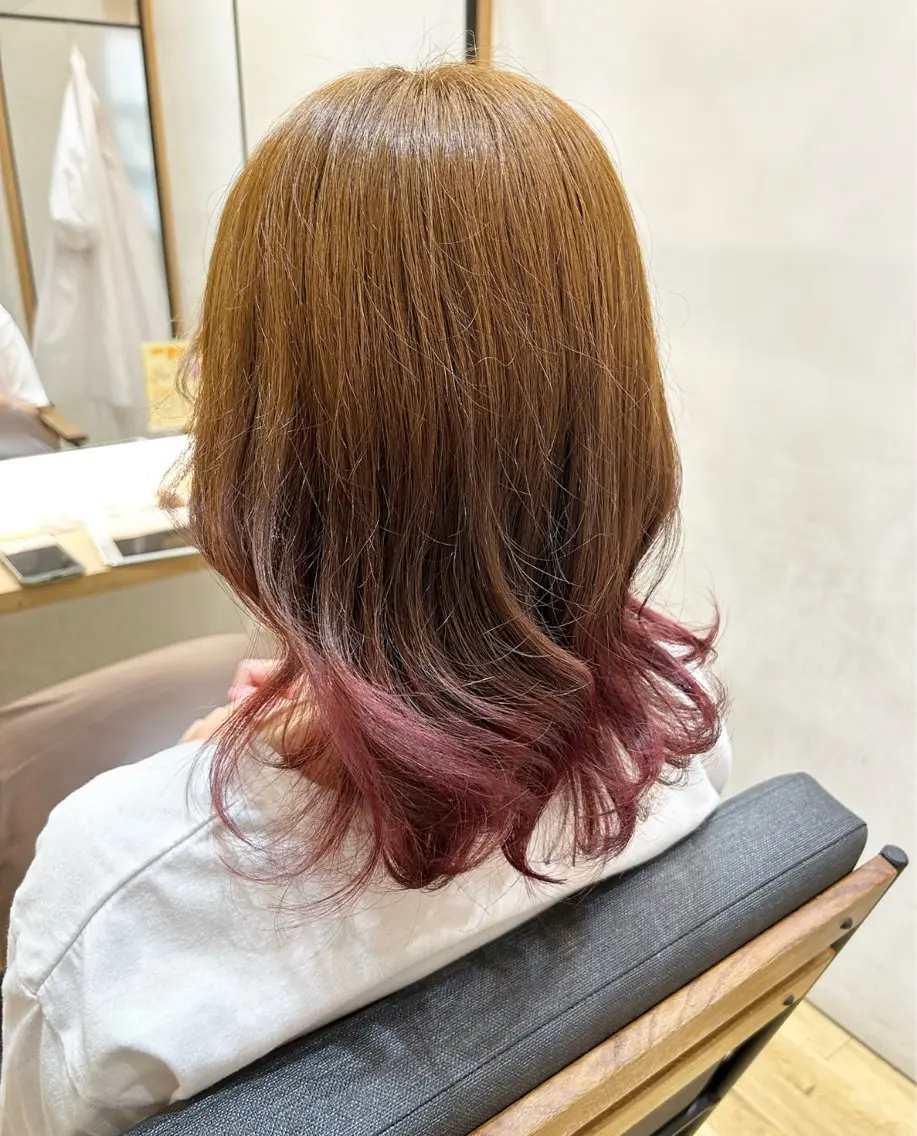 ミディアム ゆうき あすかのヘアスタイル