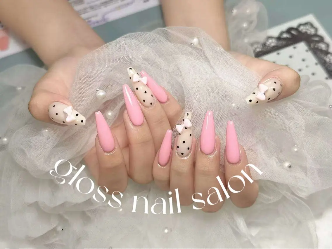 ネイル miho🍎 Gloss nailのネイルデザイン