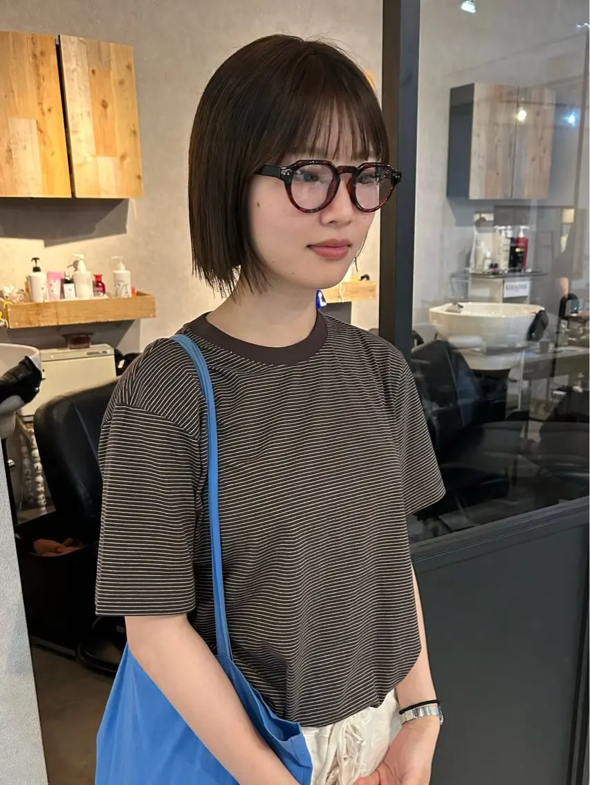 ショート カラー ボブレイヤー ボブ レイヤーカット カット ヘアカラー SOLO 尼崎 hana💫レイヤーのヘアスタイル