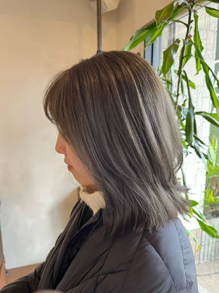 ミディアム カラー カット ヘアカラー トリートメント AKALA HAIR 西宮店 Juriのヘアスタイル