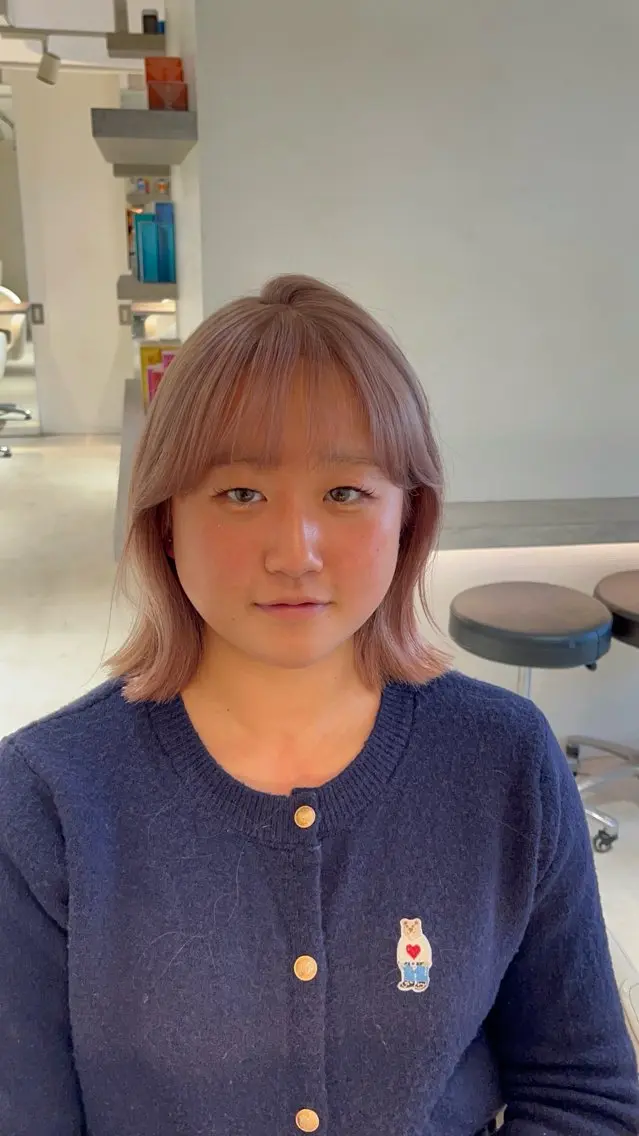 🍓憧れのハイトーンに🍓ブリーチ(リタッチも可)+カラー+髪質改善トリートメント髪質改善/の写真
