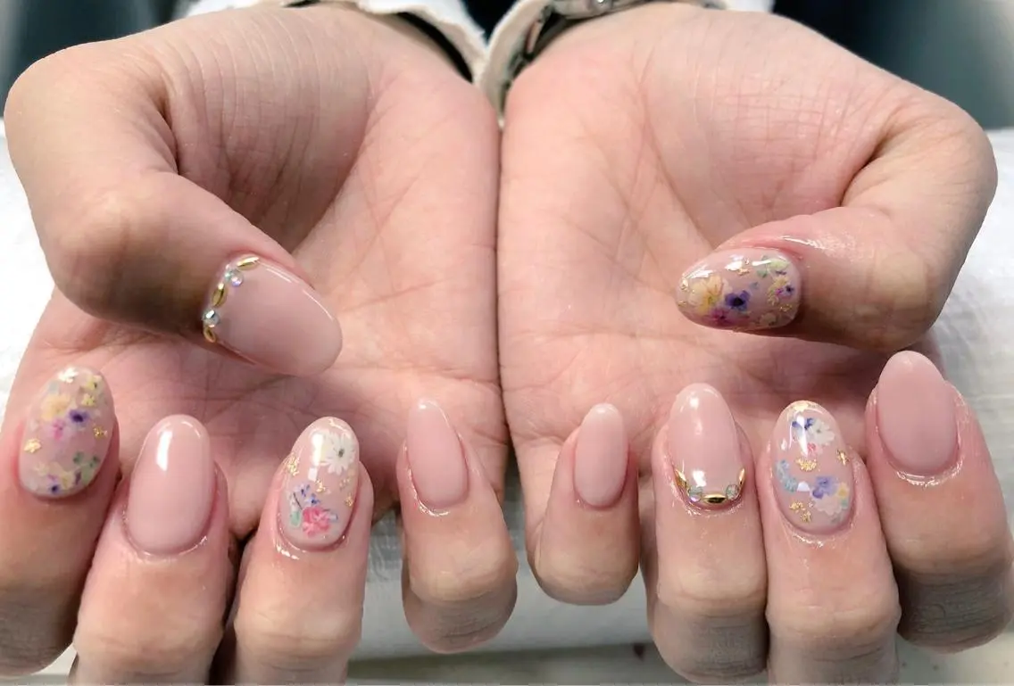 ネイル K- nailのネイルデザイン
