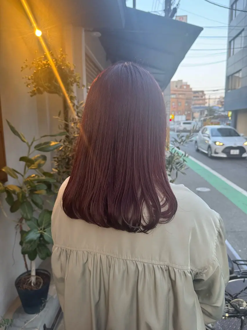ミディアム カラー レッドカラー カット ヘアカラー トリートメント ENIF 大島 芽生のヘアスタイル