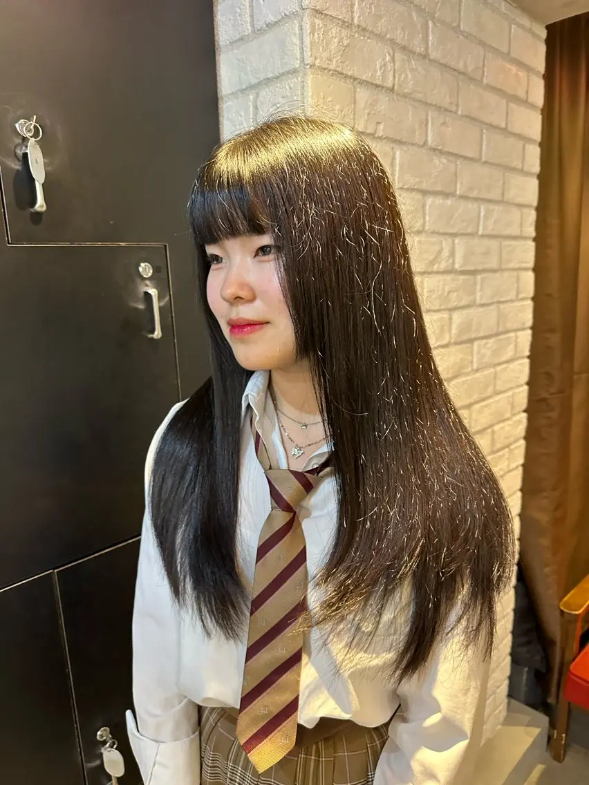セミロング レイヤーカット 髪質改善/美髪矯正 🪼土屋そーたのヘアスタイル
