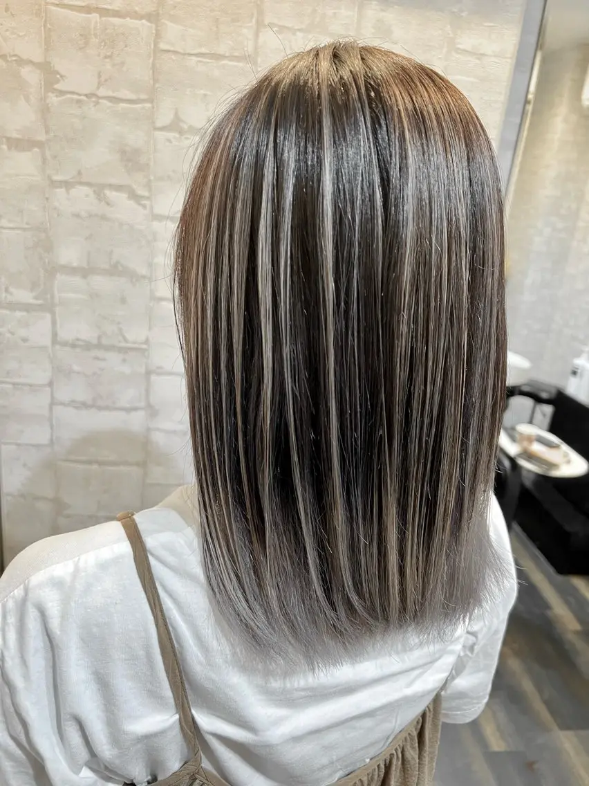 カラー 原田 英希のヘアスタイル