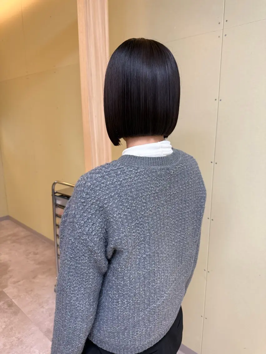 ショート カラー カット ヘアカラー トリートメント 伶風/ ボブのヘアスタイル
