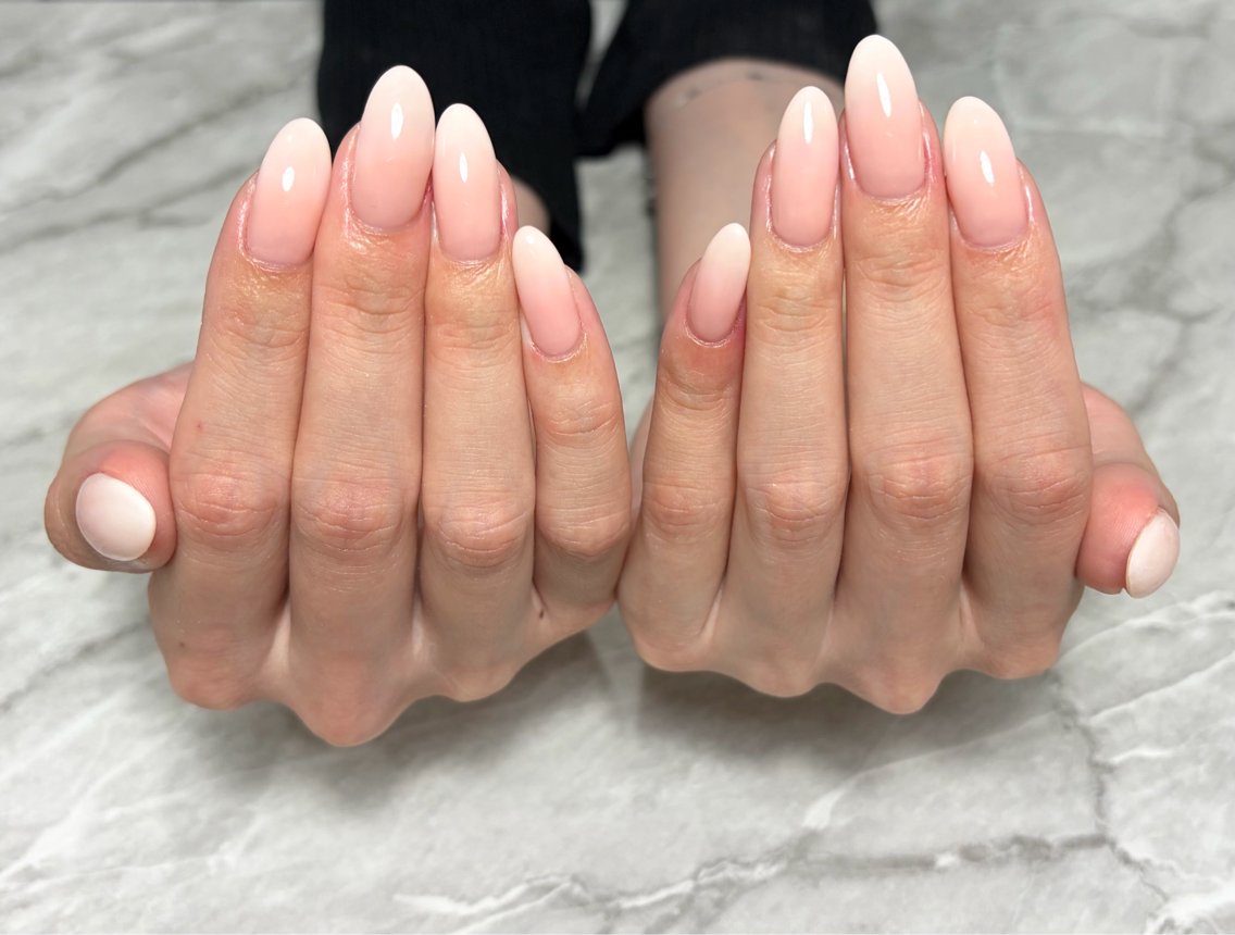 ネイル グラデーション ハンドネイル neine nailのネイルデザイン