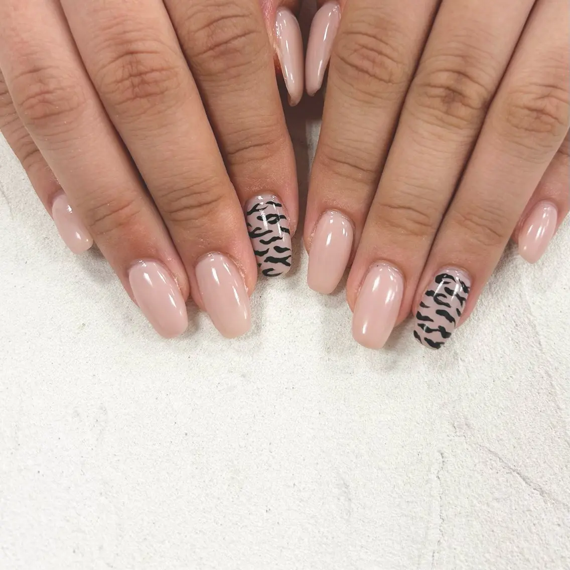 ネイル ハンドネイル Bianca  🎀 Hayakawaのネイルデザイン