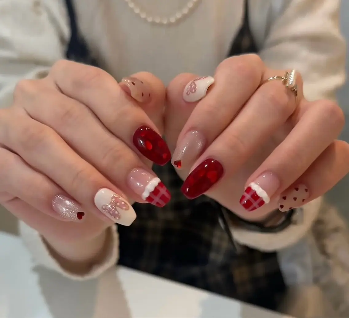 ネイル ハンドネイル NiJi Nailsのネイルデザイン