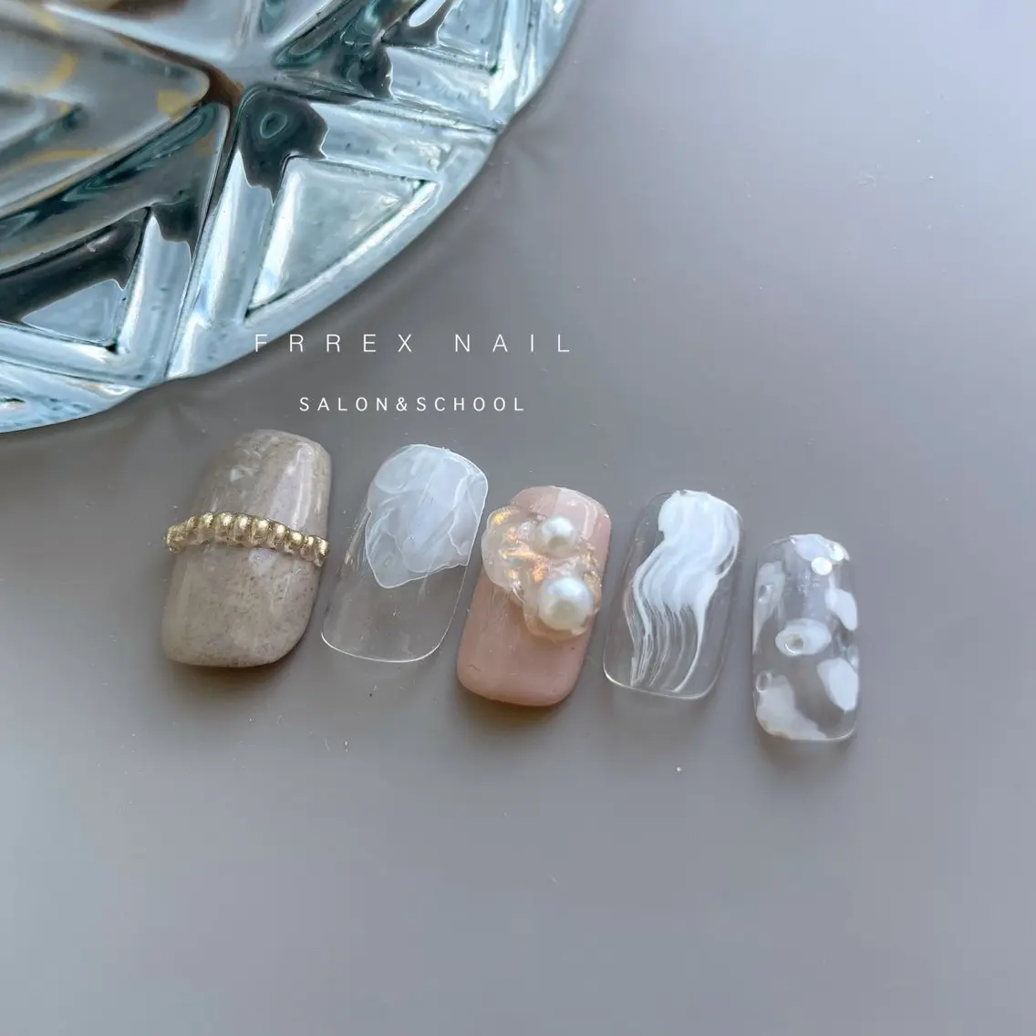 ネイル ハンドネイル ハンドケア freex nail /ニュアンス/個性派のネイルデザイン