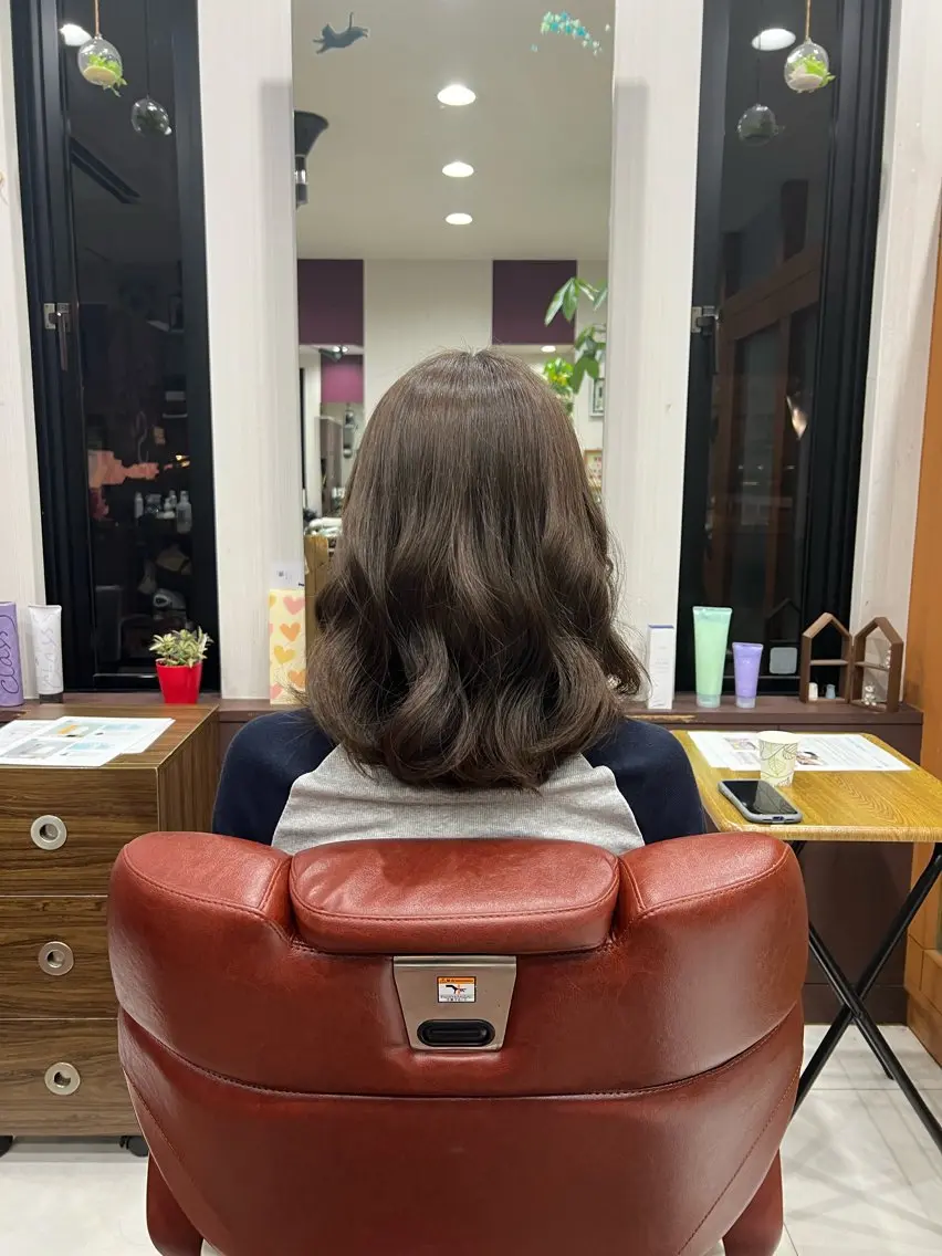 ミディアム カット ヘアカラー トリートメント 藤田 竜成のヘアスタイル