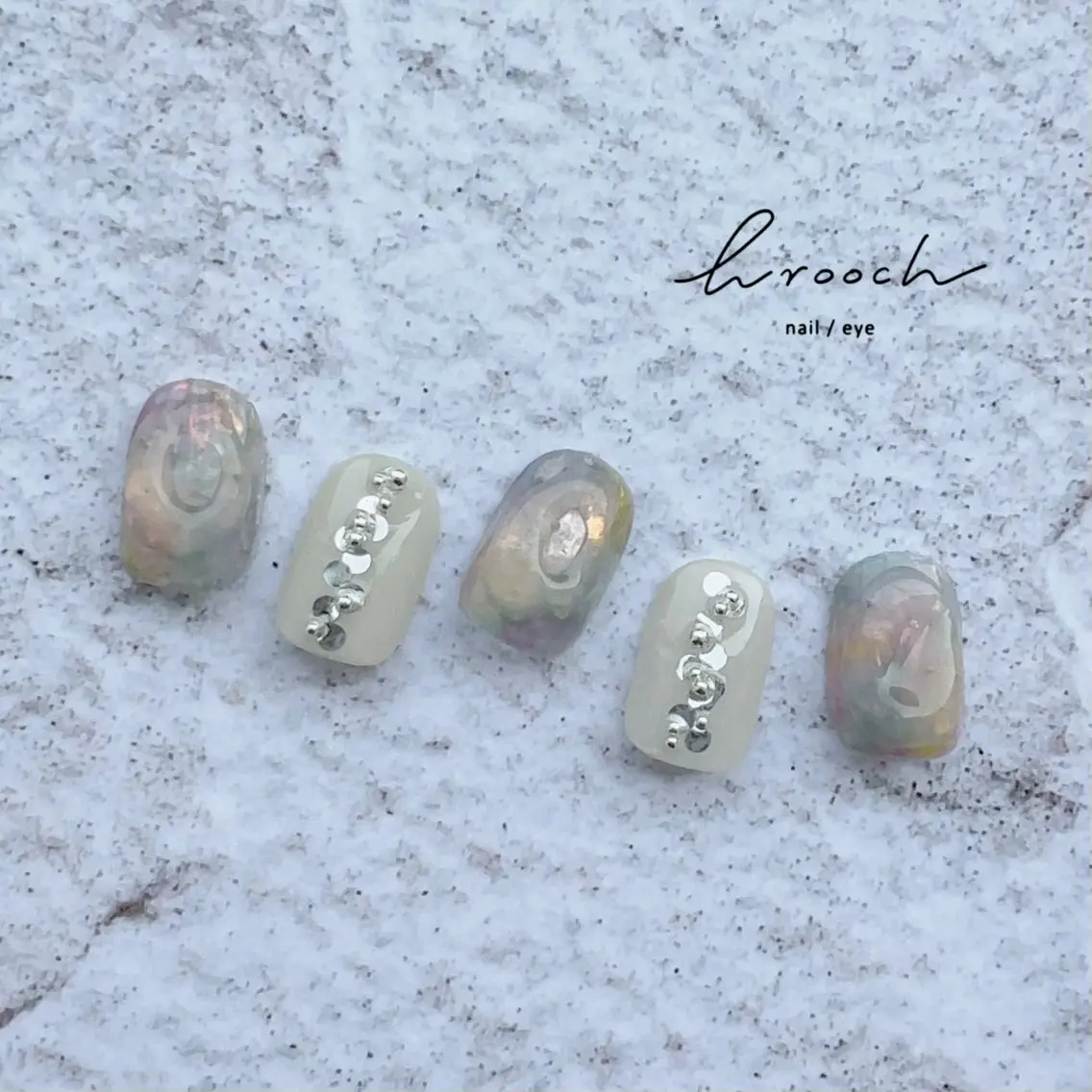 ネイル ハンドネイル BRooCH 市川かおりのネイルデザイン
