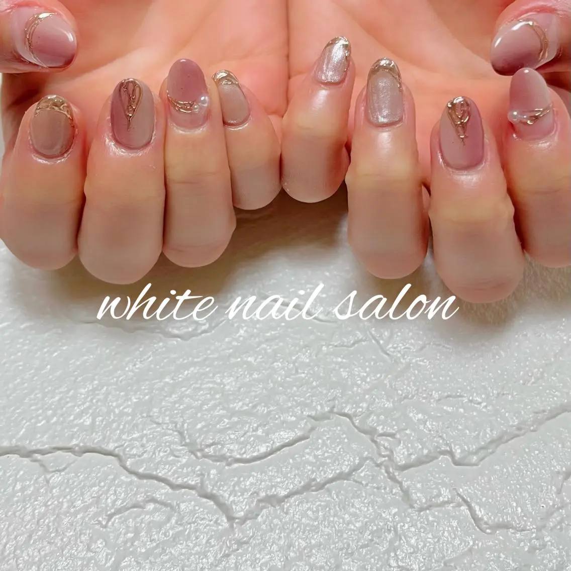 ネイル フットネイル ジェルネイル ハードジェル ラメ(グリッター) 持ち込み ハンドネイル white nail salonのネイルデザイン