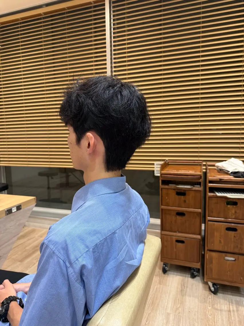 メンズ 日山 晃志のヘアスタイル