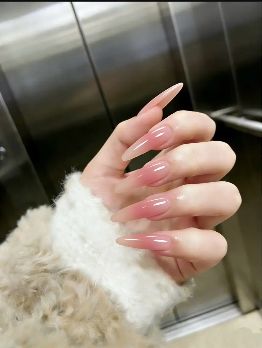 ネイル ハンドネイル セレーヌ 🩵Natsumiのネイルデザイン