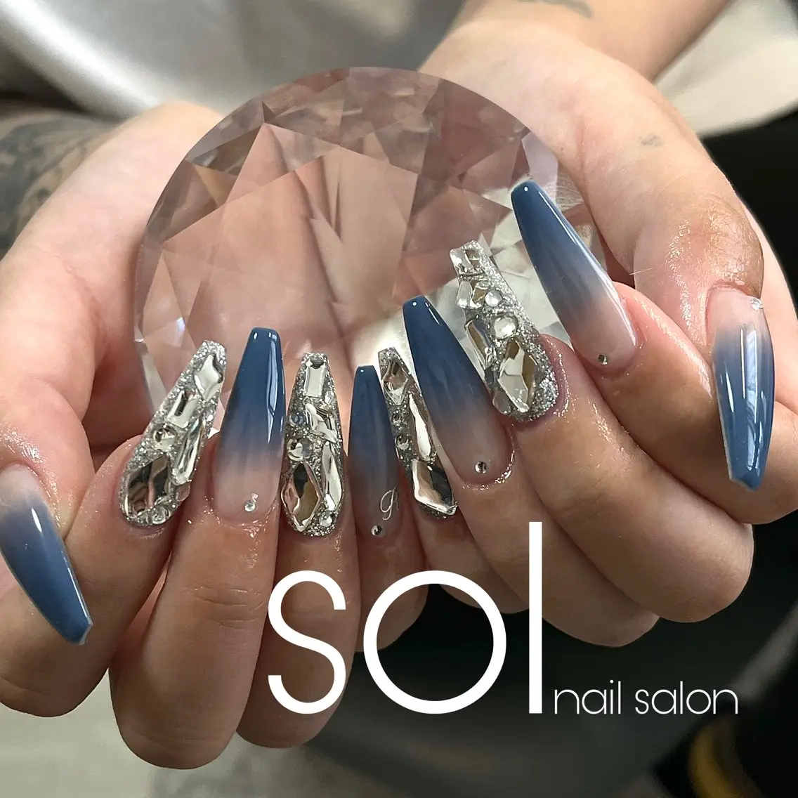 ネイル ハンドネイル sol manakaのネイルデザイン