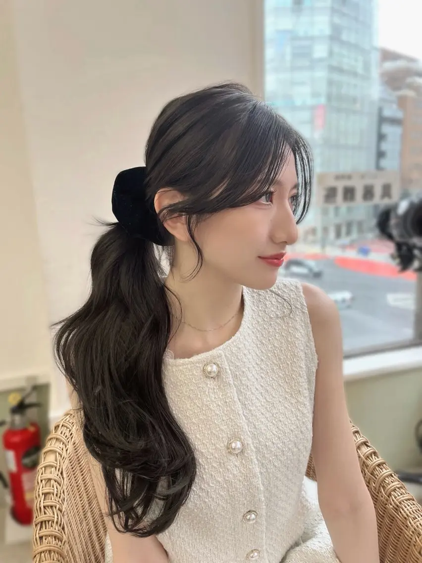 🤍人気No.1🤍前髪顔周りカット+ ケアカラー +超音波クイックトリートメント🪄の写真