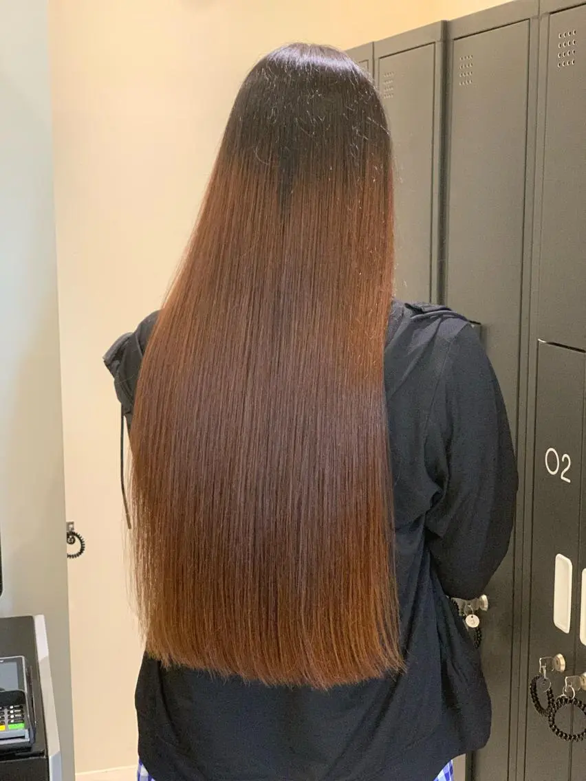 シャンプーとブローのメニューになります!の写真