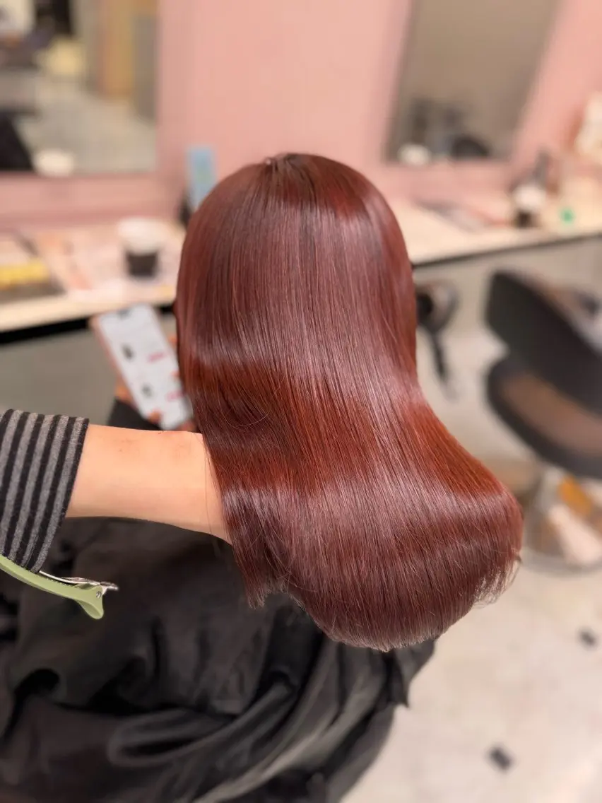 セミロング ヘアカラー トリートメント ヘッドスパ ヘアセット ♥️韓国風透明感 暖色misa♥️のヘアスタイル