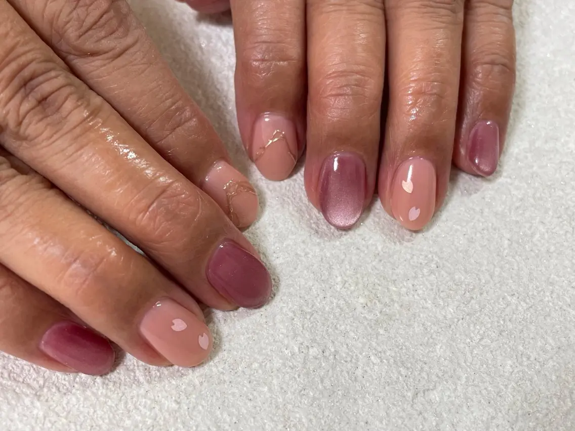 ネイル オーロラネイル フットネイル フレンチネイル ジェルネイル 韓国ネイル ハンドネイル kiki nail &brow二子玉川のネイルデザイン