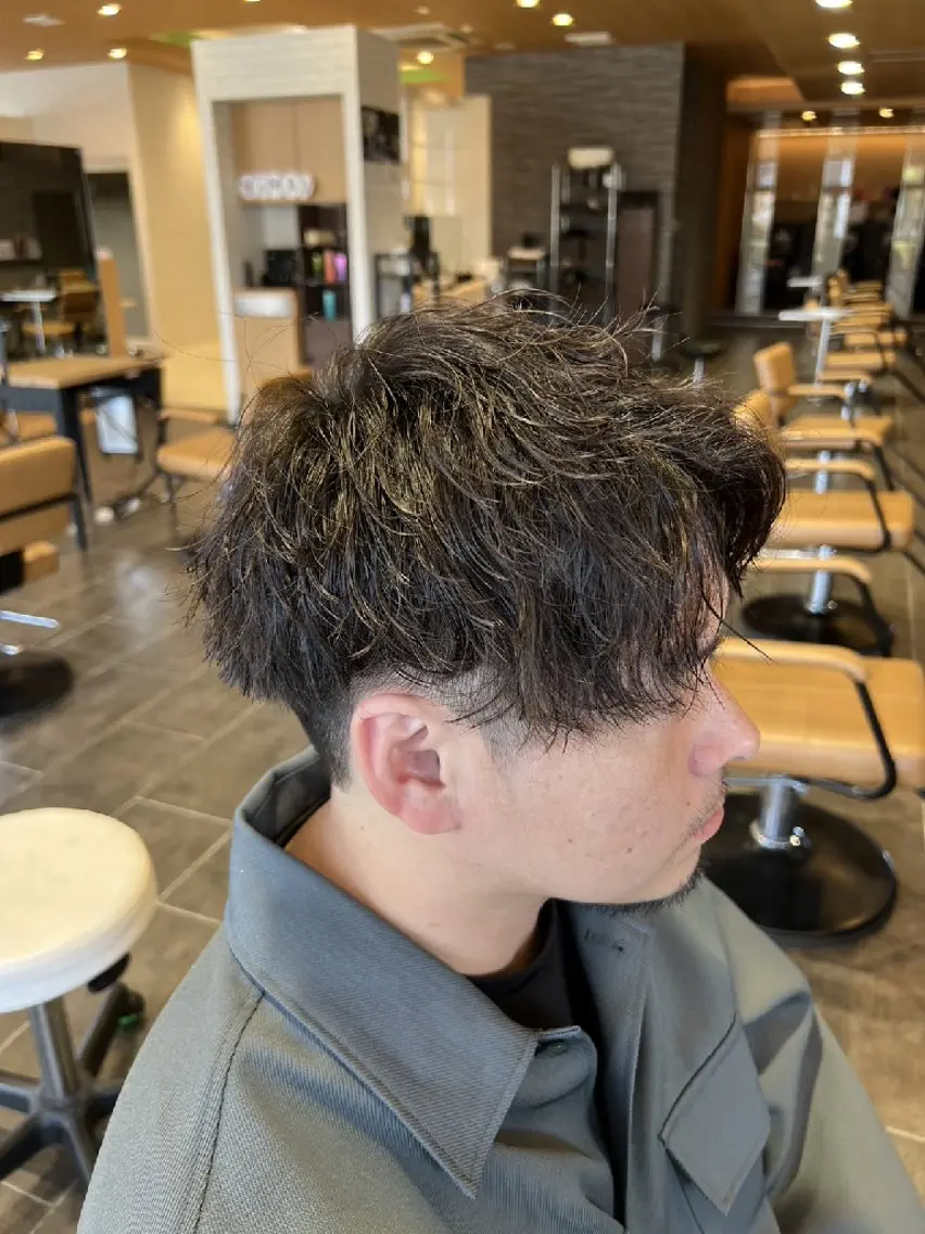 パーマ メンズ 羽田野 紗可のヘアスタイル