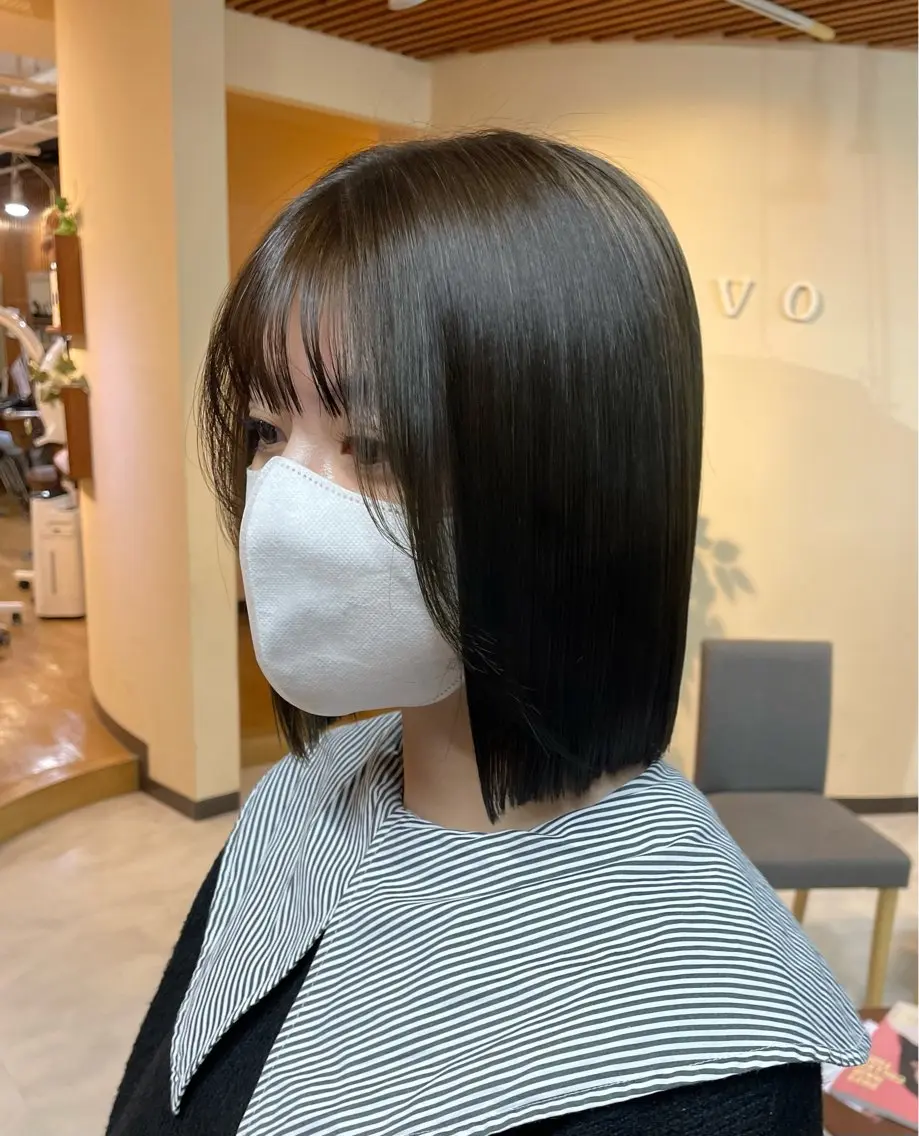 ショート カラー オリーブカラー ボブ 宮本 いぶきのヘアスタイル
